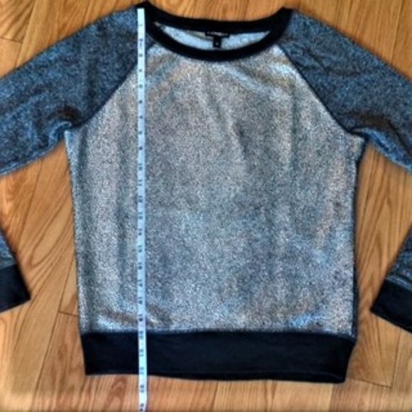 Metallic Snakeskin Crackled Print Raglan Sleeves Express Sweater - Size XS - Picture 7 of 12